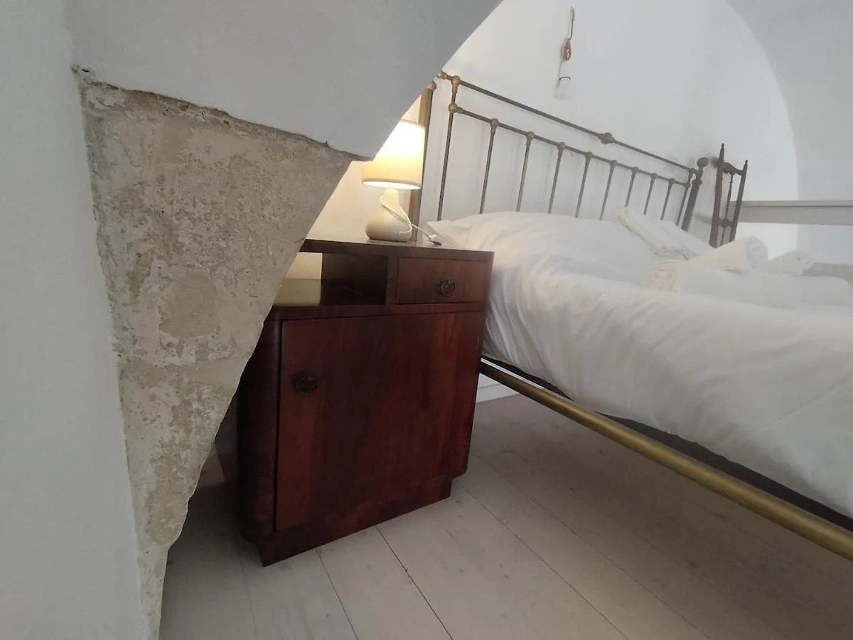 Quiet Apartment In Lecce Old Town With Private Entrance
